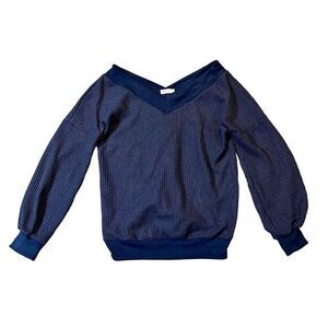 Tobrief Blue Over Size Double V-Neck Ling Sleeve Top